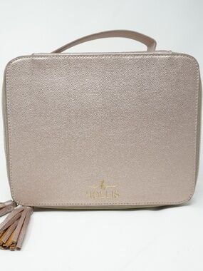 Hollis Jett Setter Makeup Case + 2 additional makeup bags